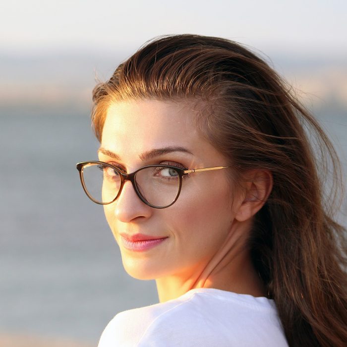 eyewear-4071870_1920 eyewear-4071870_1920